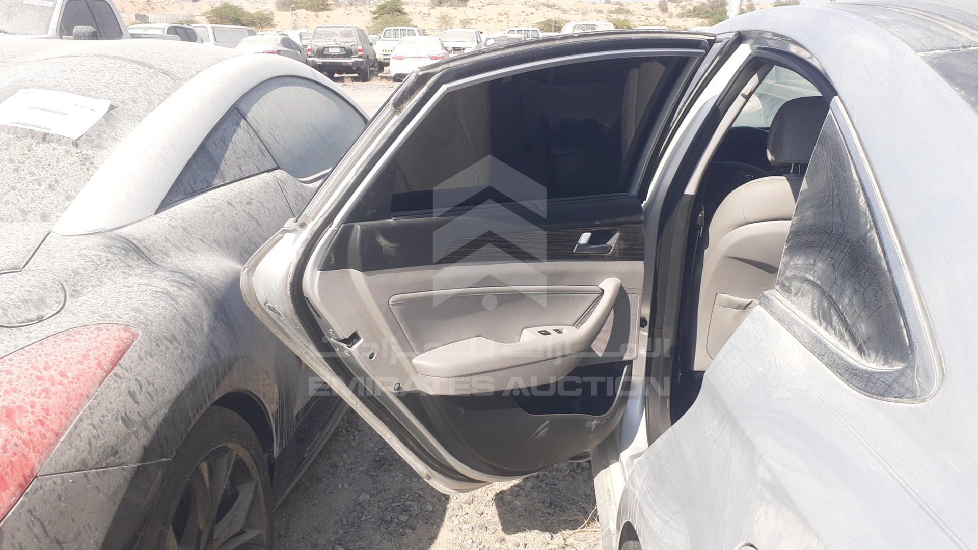 2015 HYUNDAI SONATA VIN: 5NPE34AFXFH071127