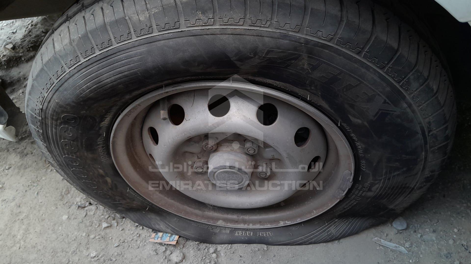 2013 MITSUBISHI L 300 VIN: JMYHNP13WDA700920