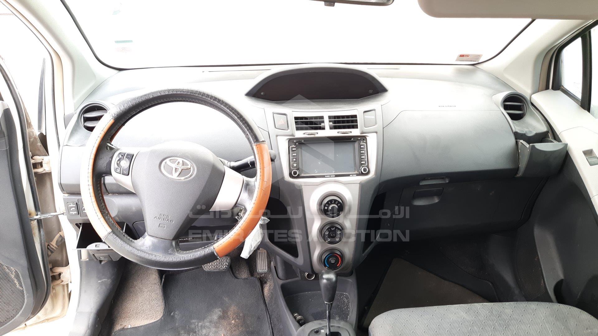 JTDKW923895125637 - 2009 Toyota Yaris - #424288