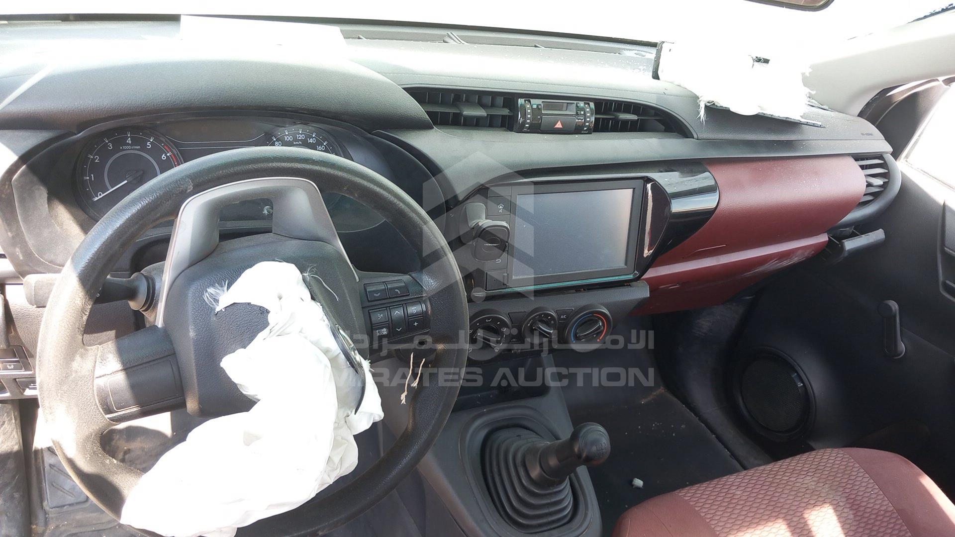 2022 TOYOTA HILUX VIN: MR0CX9CB2N3961684