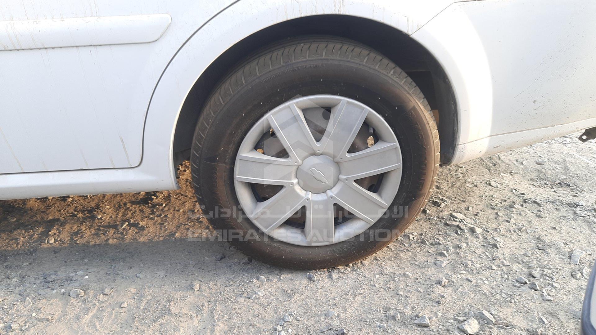 2009 CHEVROLET OPTRA VIN: KL1JJ82B99K073536