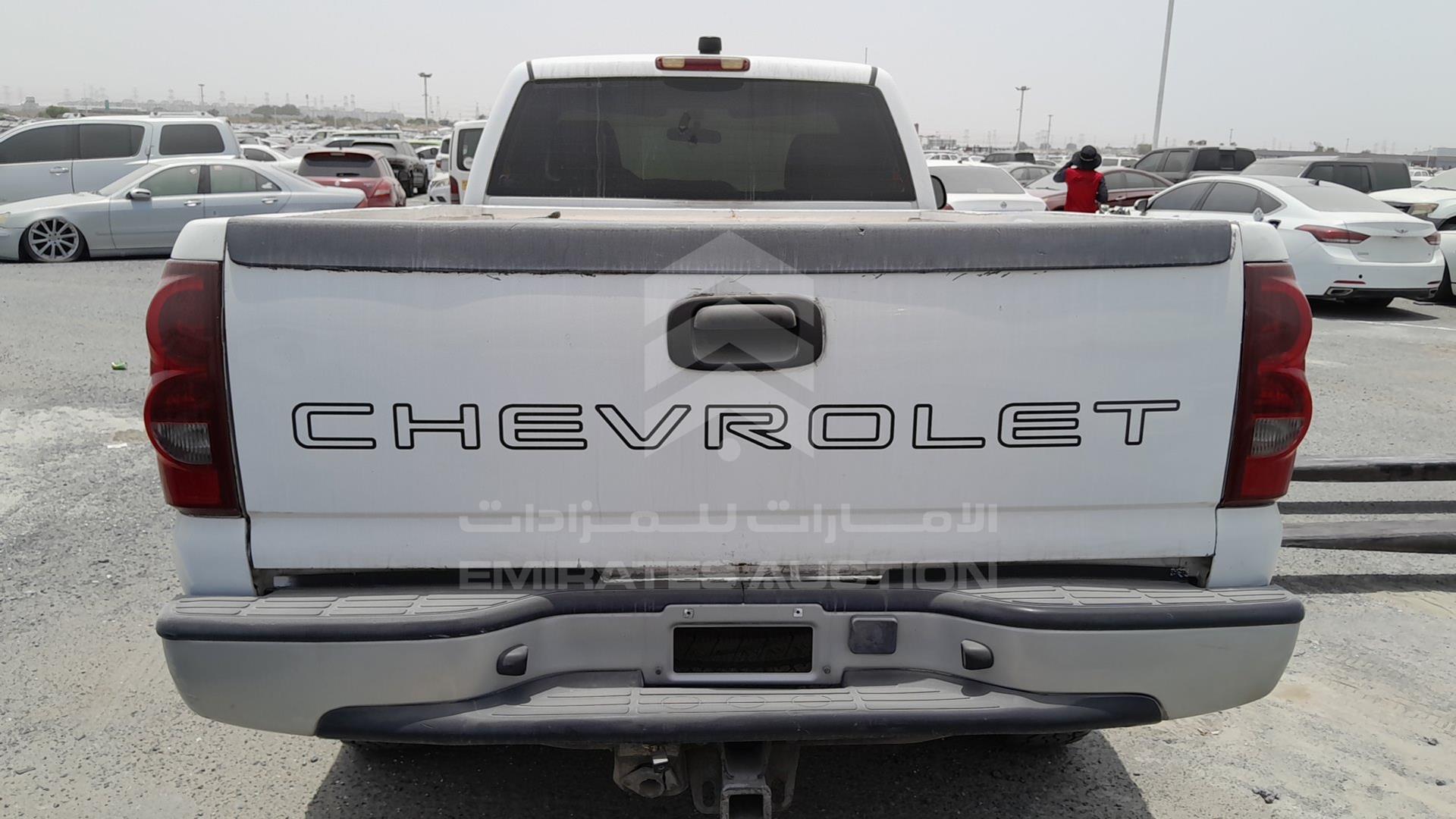 2004 CHEVROLET SILVERADO VIN: 1GCHK24U74E191284