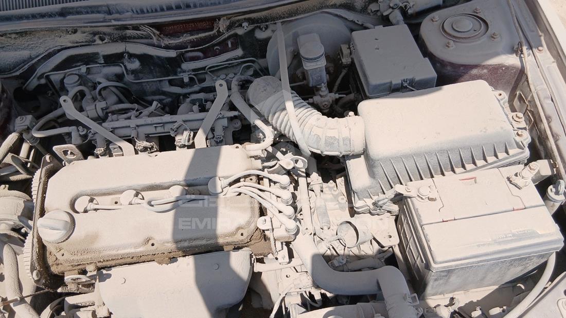 2002 Kia Sephia — Engine Bay — Photo 28