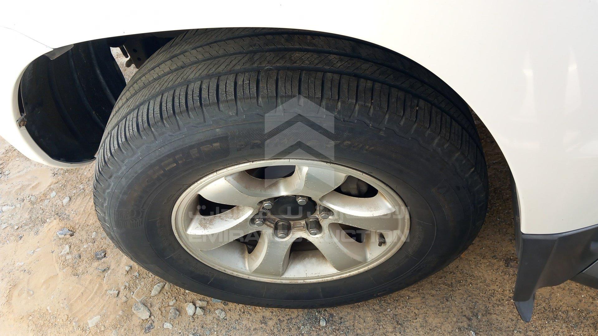 2008 TOYOTA PRADO VIN: JTEBU25J585119571