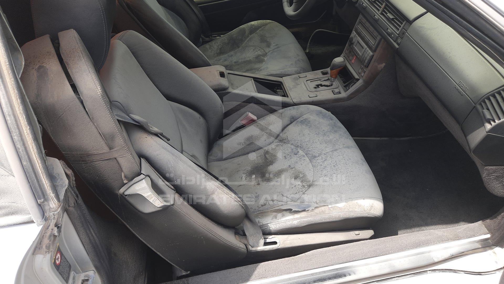 2001 MERCEDES SL 500 VIN: WDBFA68F61F197062