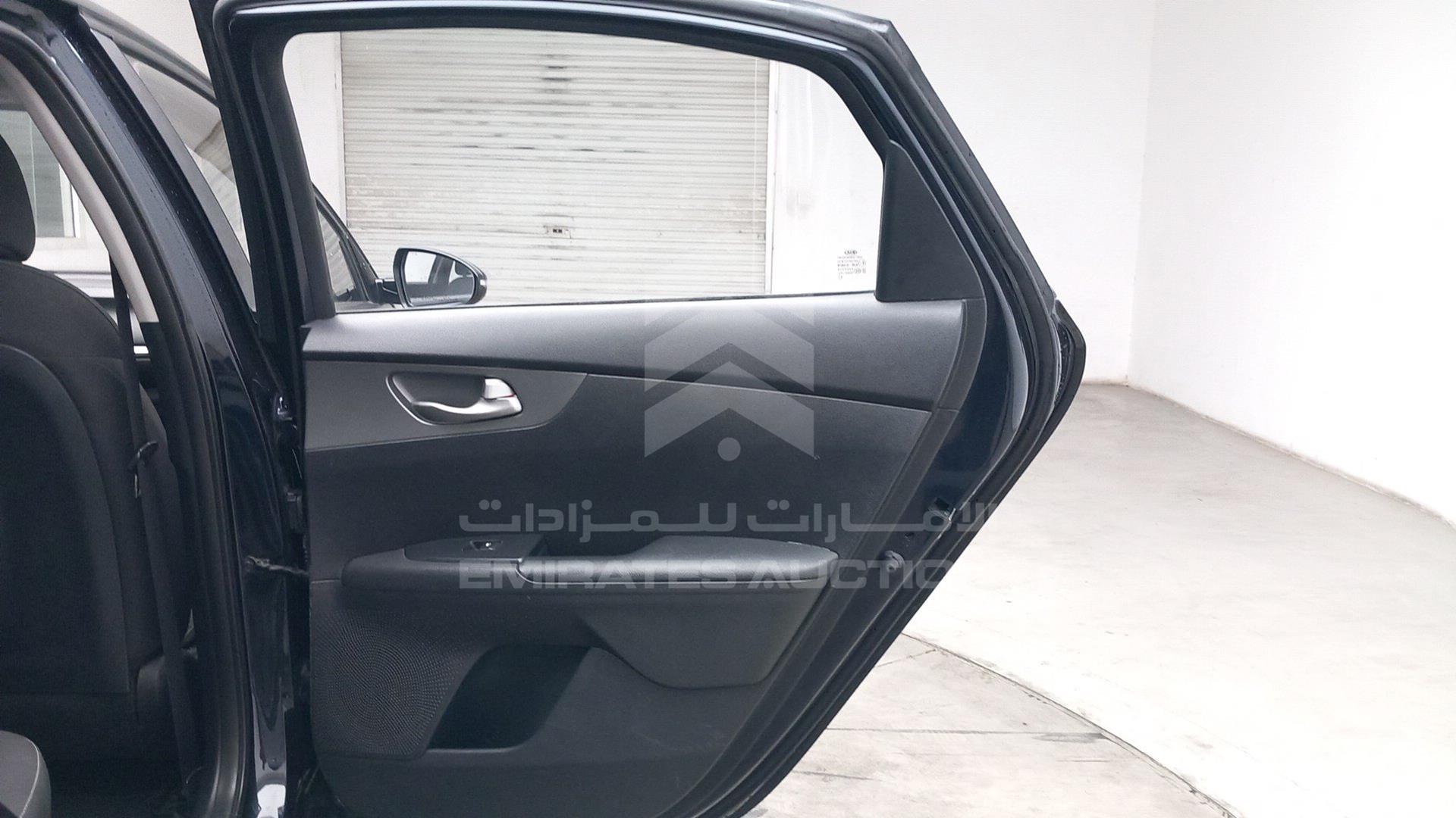 2020 KIA CERATO VIN: KNAF24164L5856887