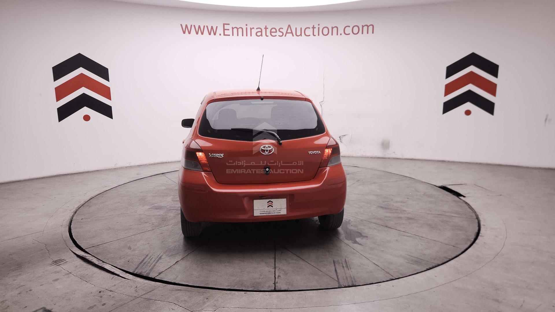2009 TOYOTA YARIS VIN: JTDKW923995117837