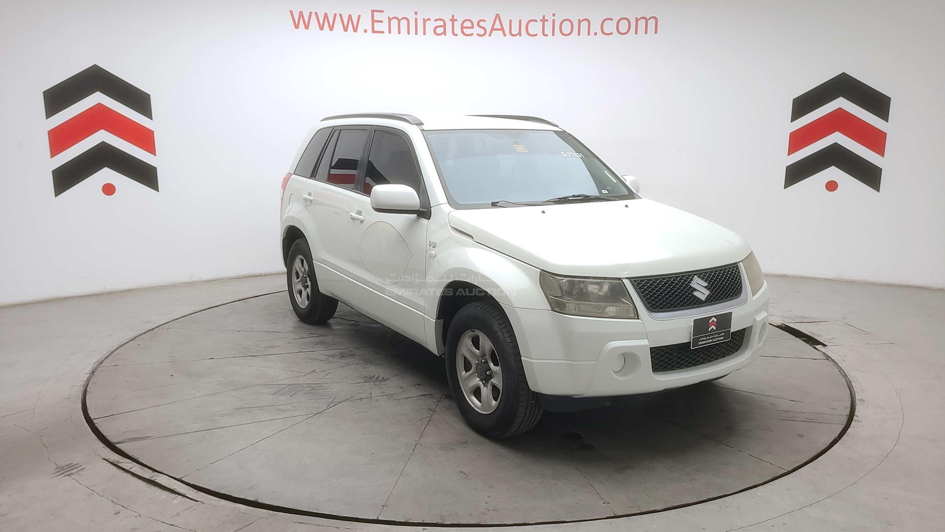 2008 SUZUKI GRAND VITARA VIN: JS3TD94V484110017