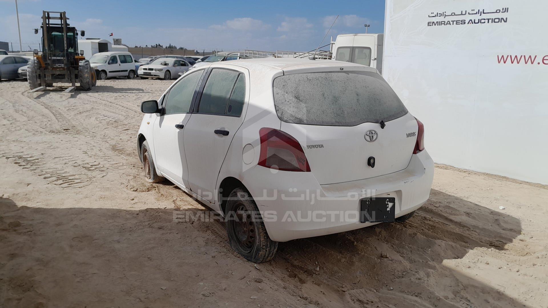 2007 TOYOTA YARIS VIN: JTDKW923375043053