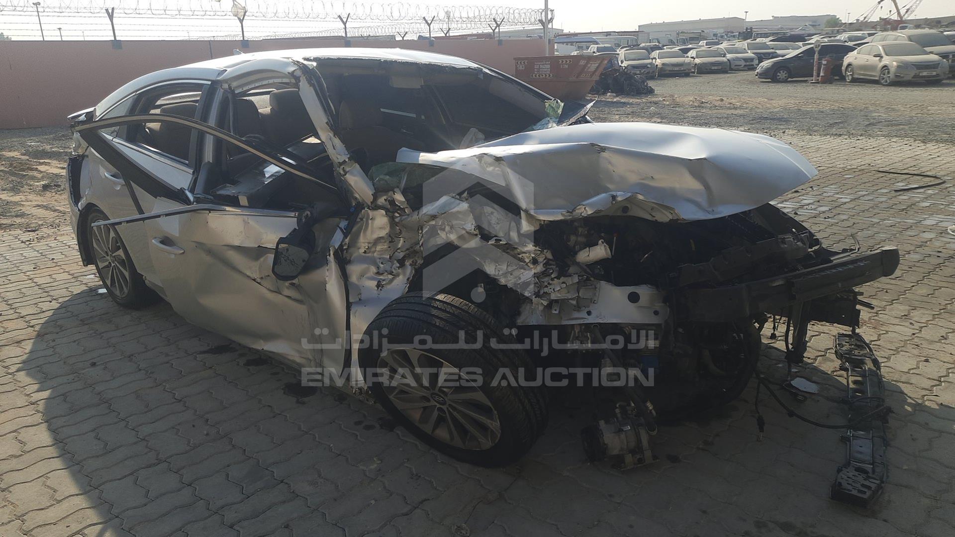 2016 HYUNDAI SONATA VIN: 5NPE34AF4GH278176