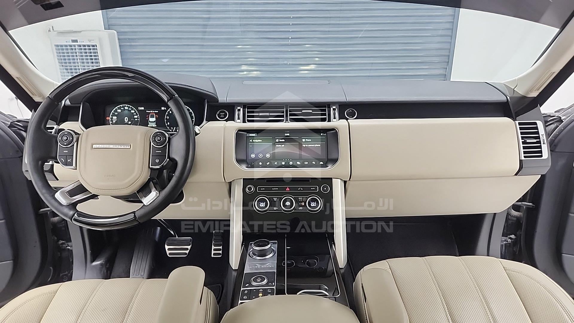 2017 RANGE ROVER VOGUE VIN: SALGA2FE3HA322950