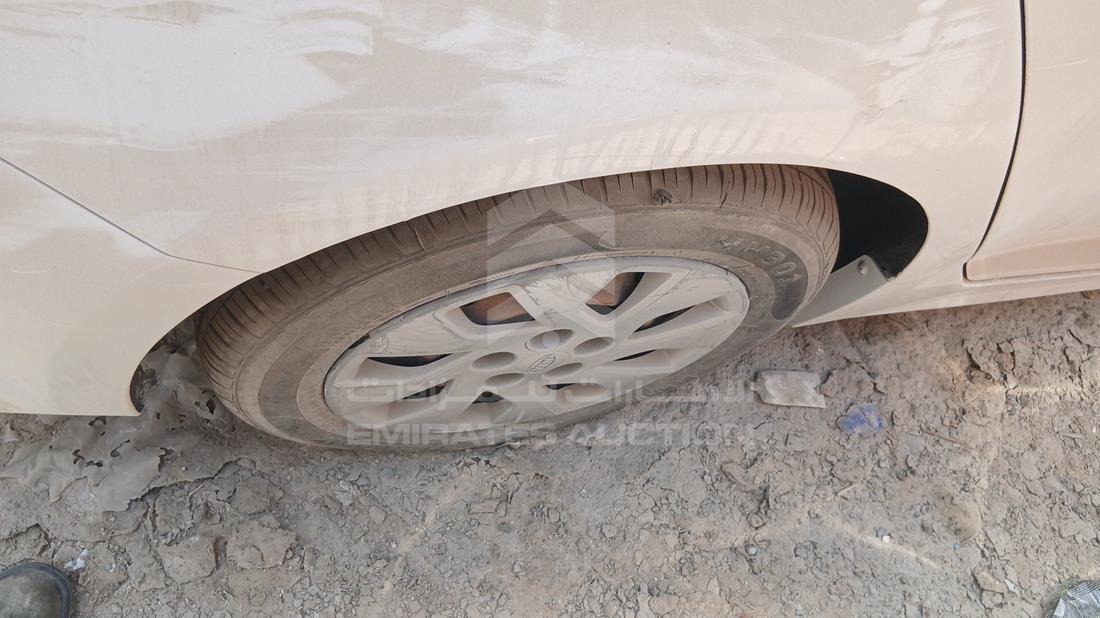 2015 Kia Optima — Rear Right Tyre — Photo 14