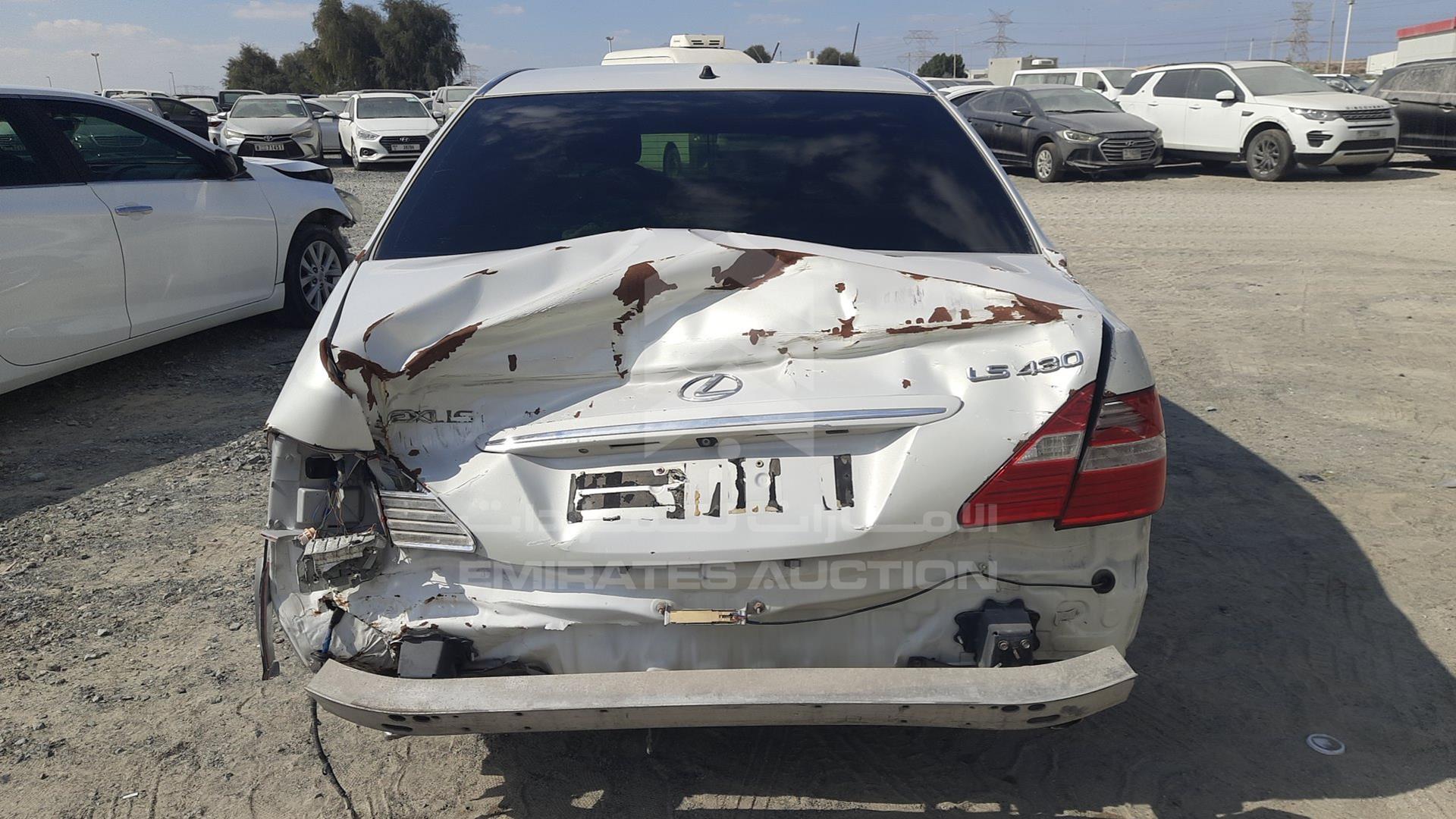 2005 LEXUS LS 430 VIN: JTHBN36F055010236