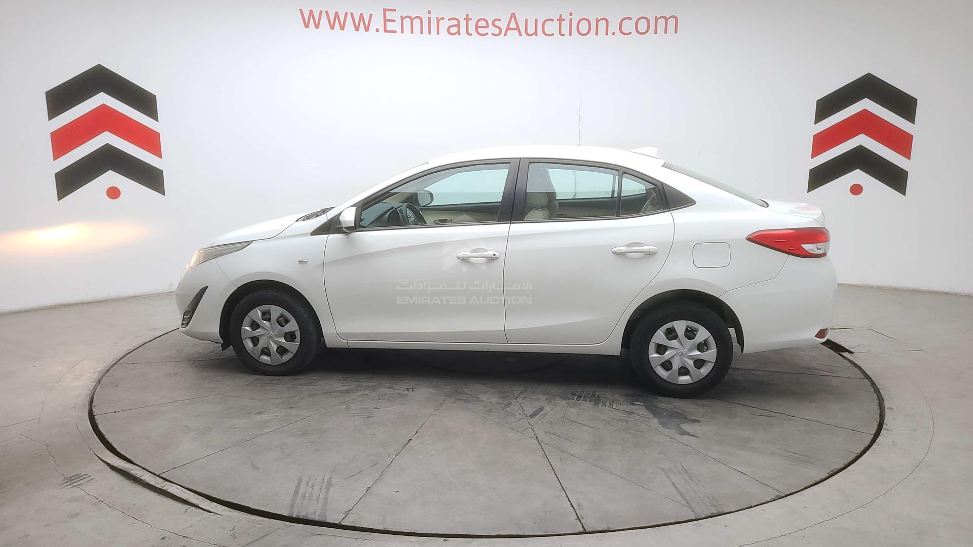 2019 TOYOTA YARIS VIN: MHFB29F3XK2049503