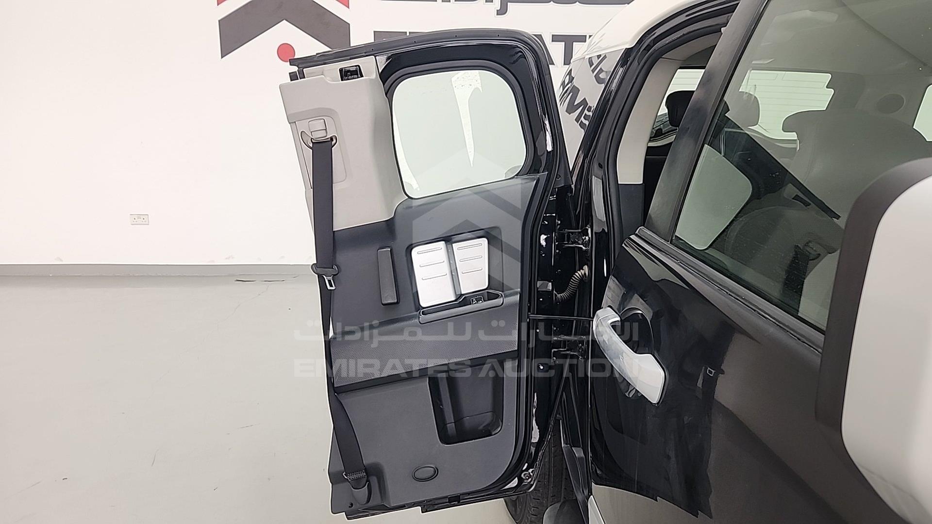 2010 TOYOTA FJ CRUISER VIN: JTEBU11F0AK086658