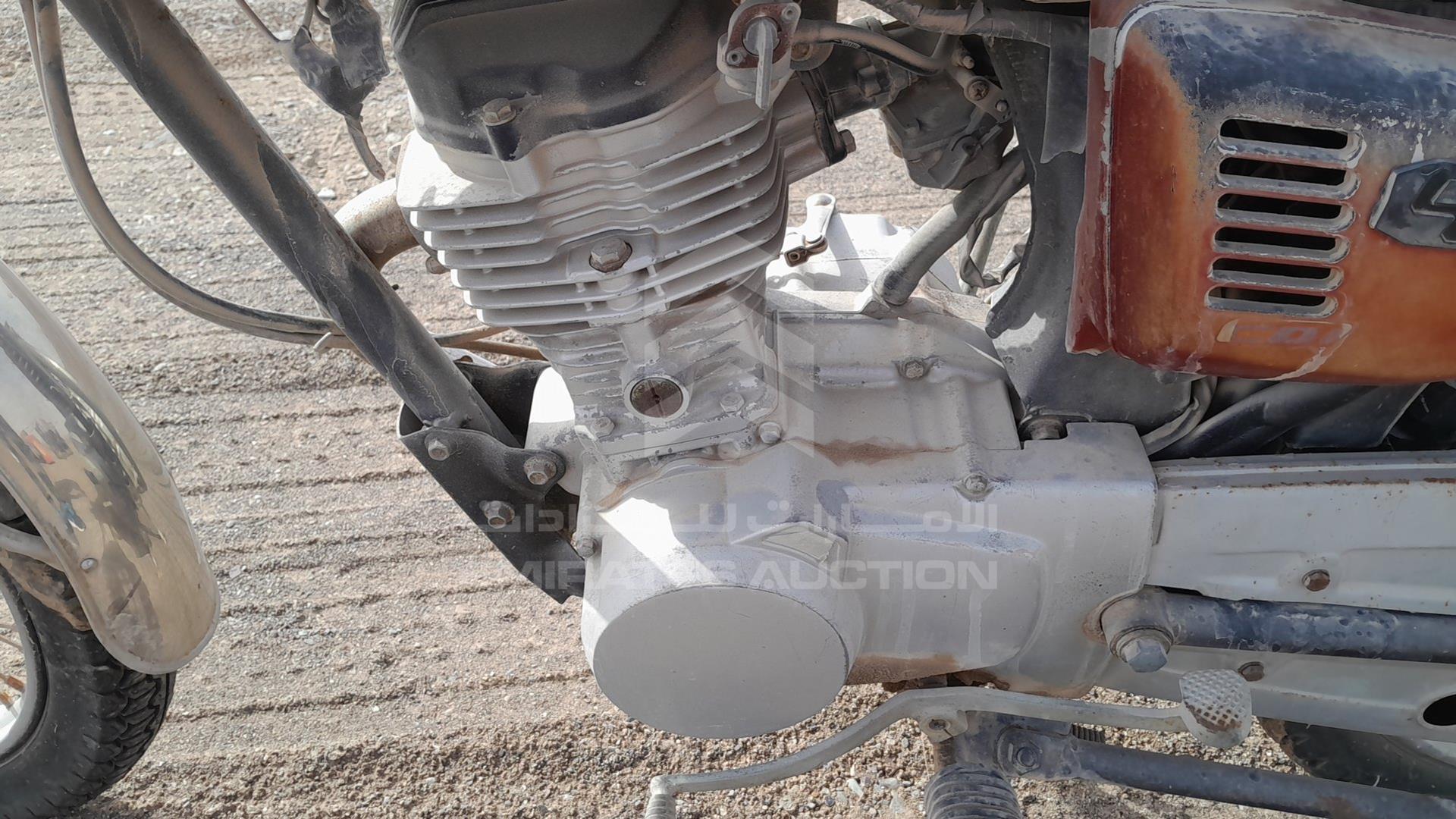 2001 MOTORBIKE --- VIN: LAGPCJ68514031202