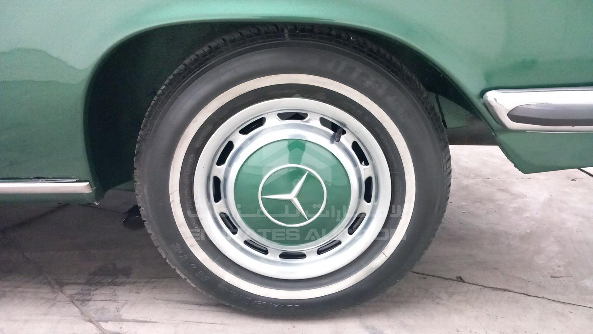 1973 MERCEDES 280 VIN: 11407312001663