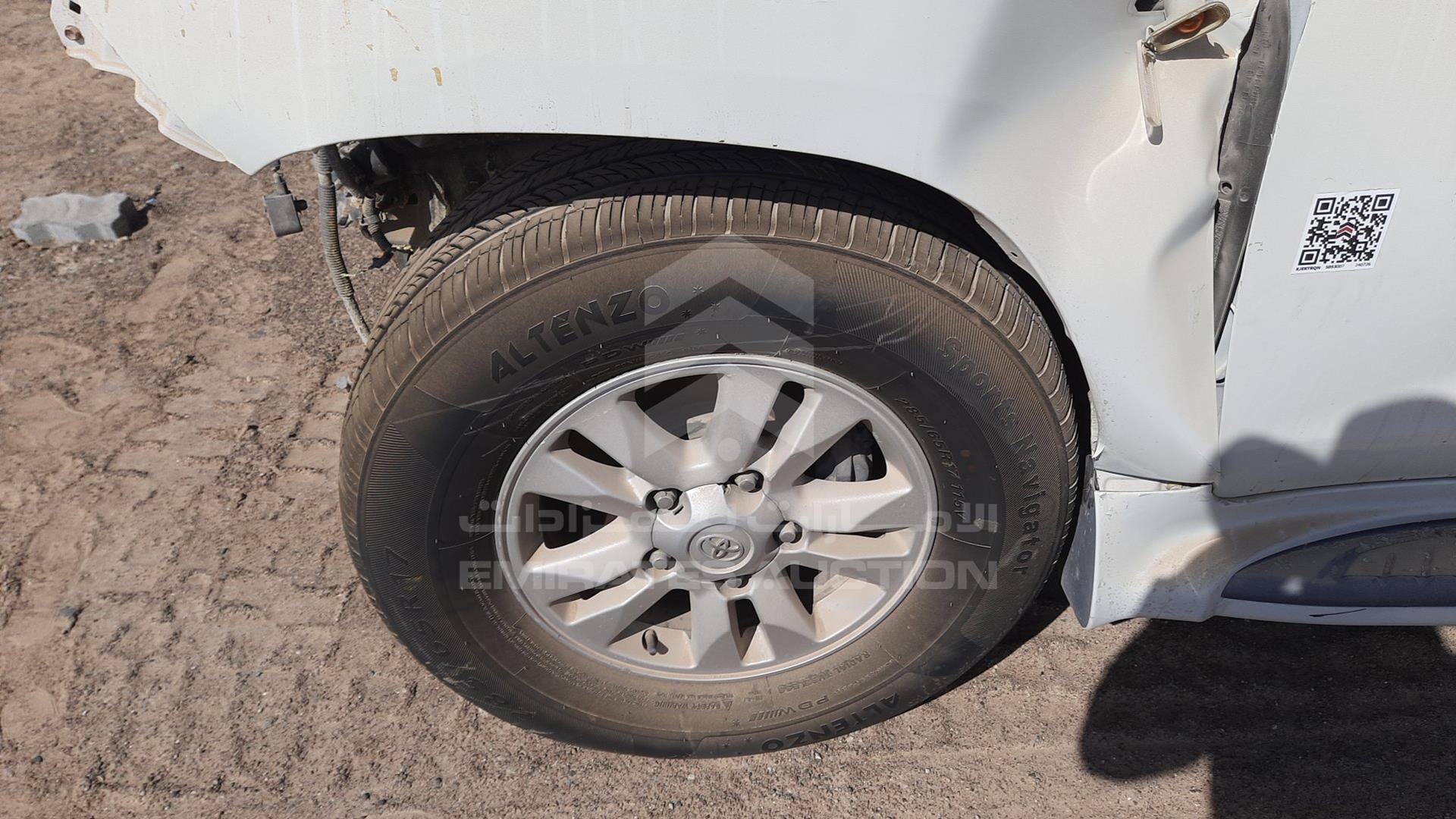 2008 TOYOTA LAND CRUISER VIN: JTMHT09J885006973
