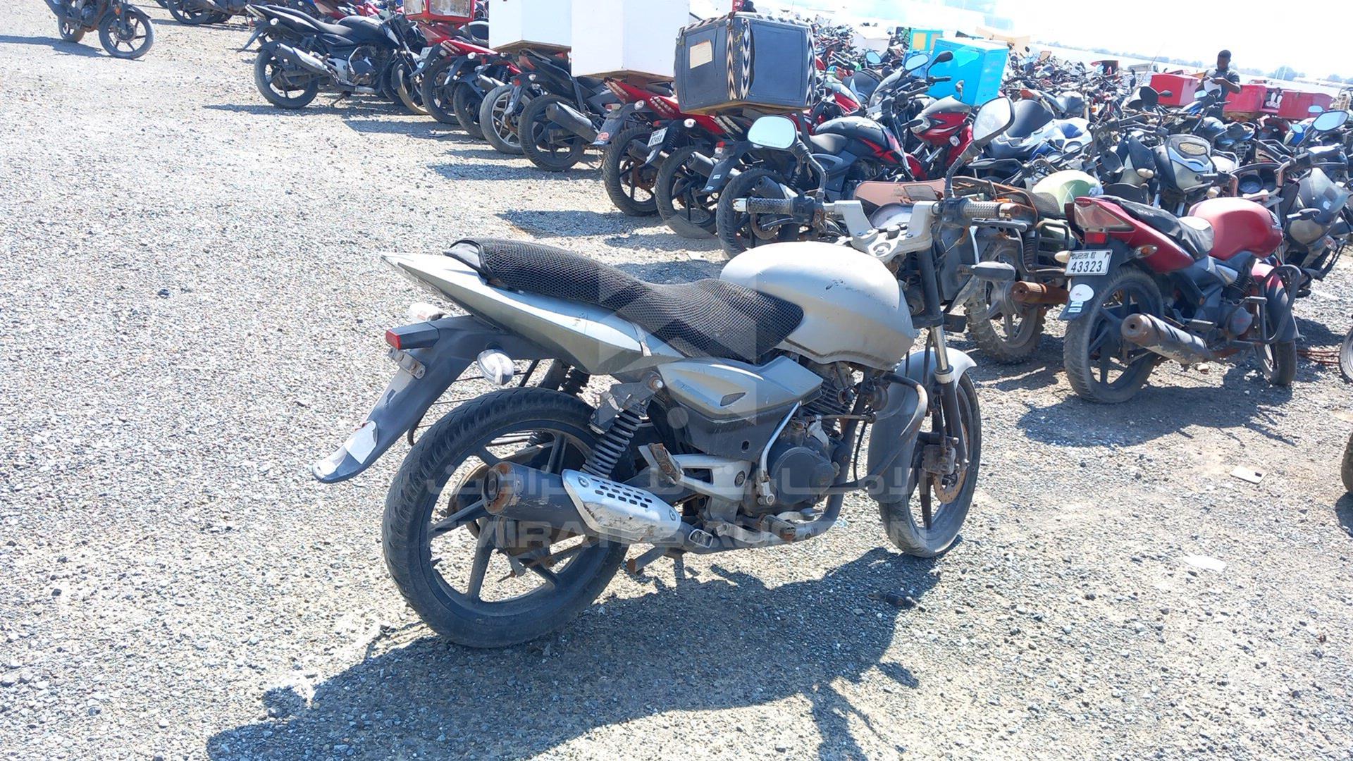 2010 BAJAJ 150 CC VIN: MD2DHDHZZTCB14565