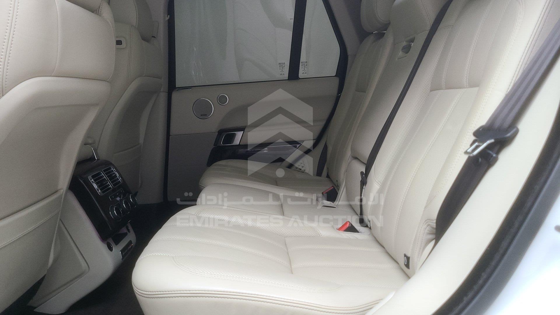 SALGA2EF1FA220893 - 2015 Range Rover Vogue - #461234