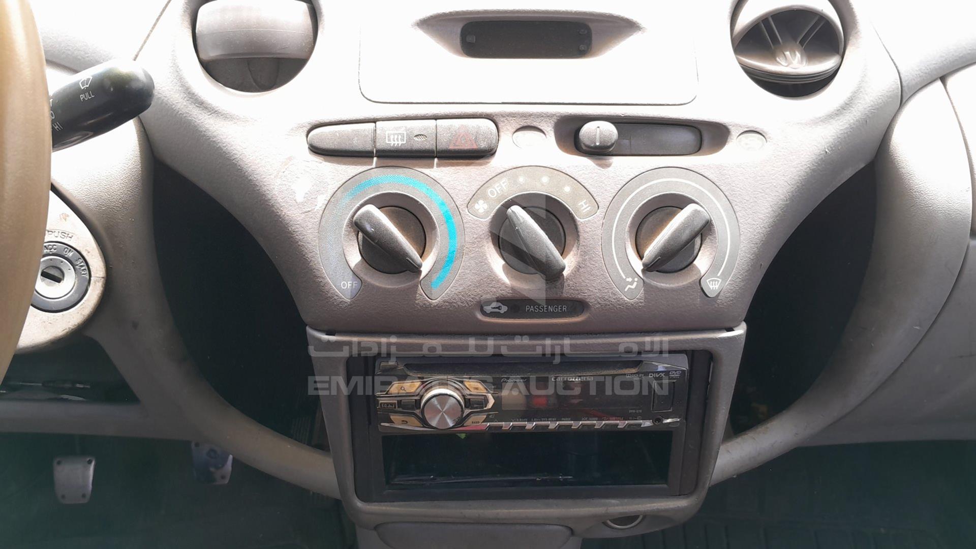 2001 TOYOTA ECHO VIN: JTDBW133910018159