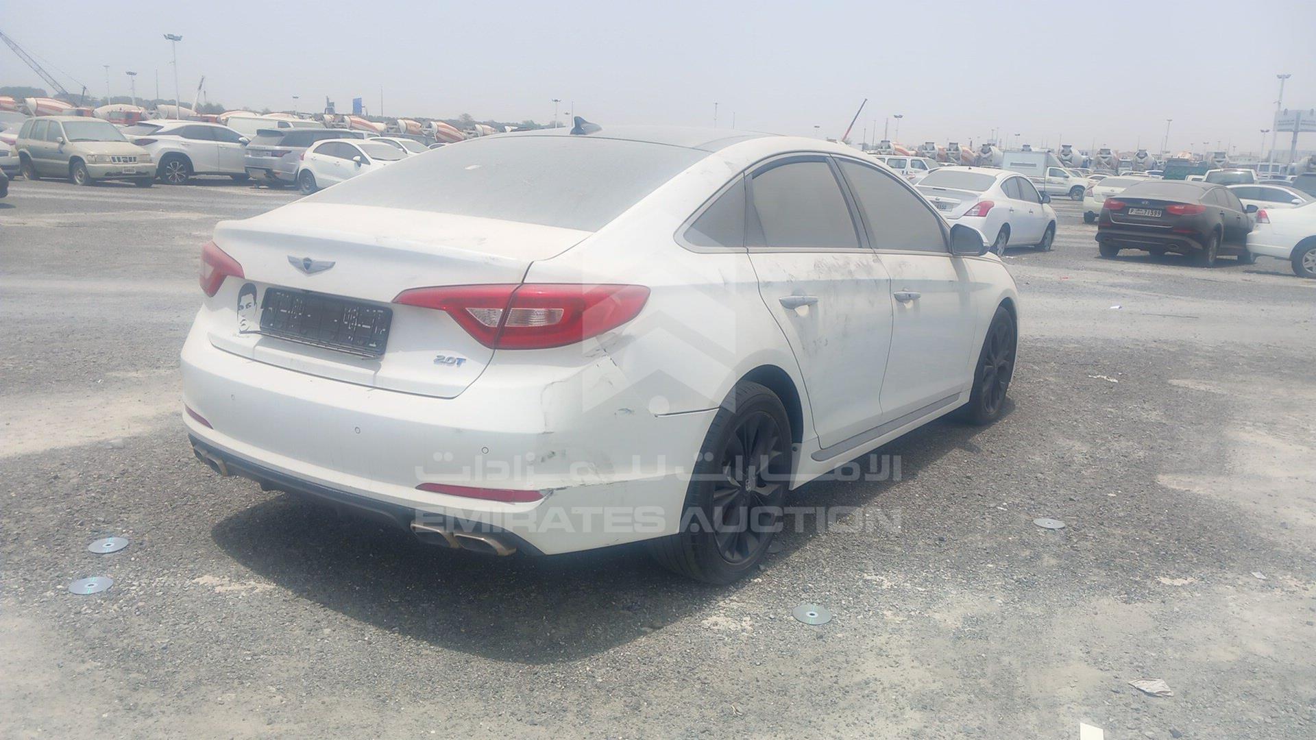 2016 HYUNDAI SONATA VIN: KMHE341B4GA125815
