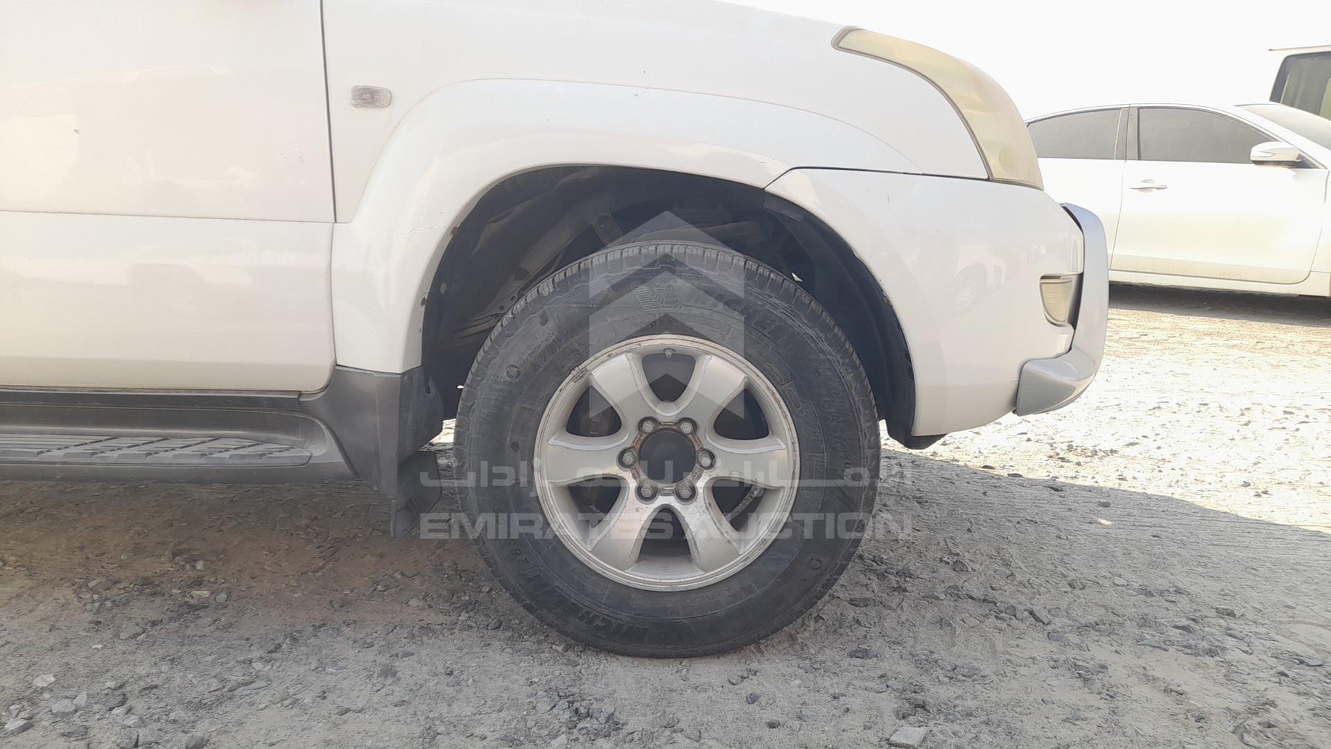 2007 TOYOTA PRADO VIN: JTEBU25J275071560