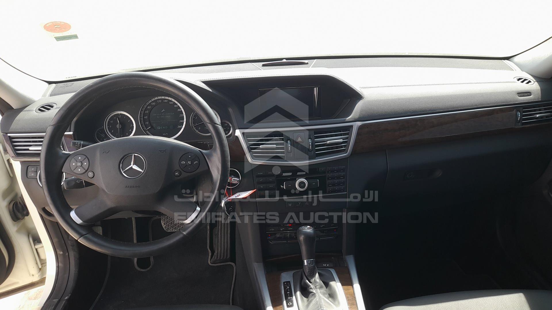 2011 MERCEDES E 200 VIN: WDDHF4JB3BA411954