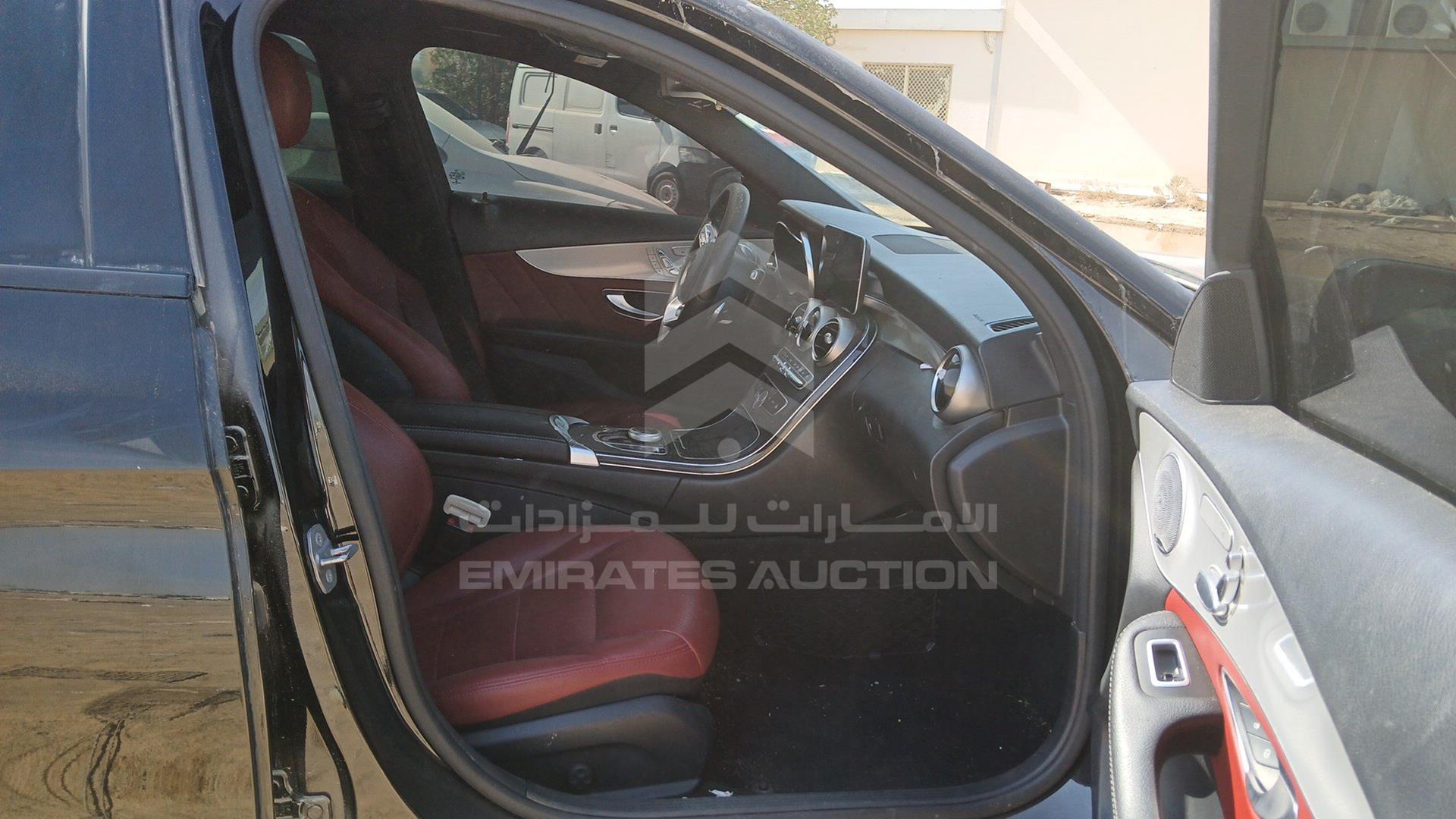 2019 MERCEDES C 300 VIN: 55SWF8DB6KU298088
