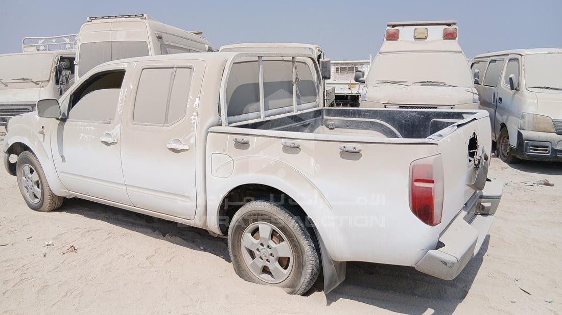 2010 Nissan Navara — Rear Left Angle — Photo 5