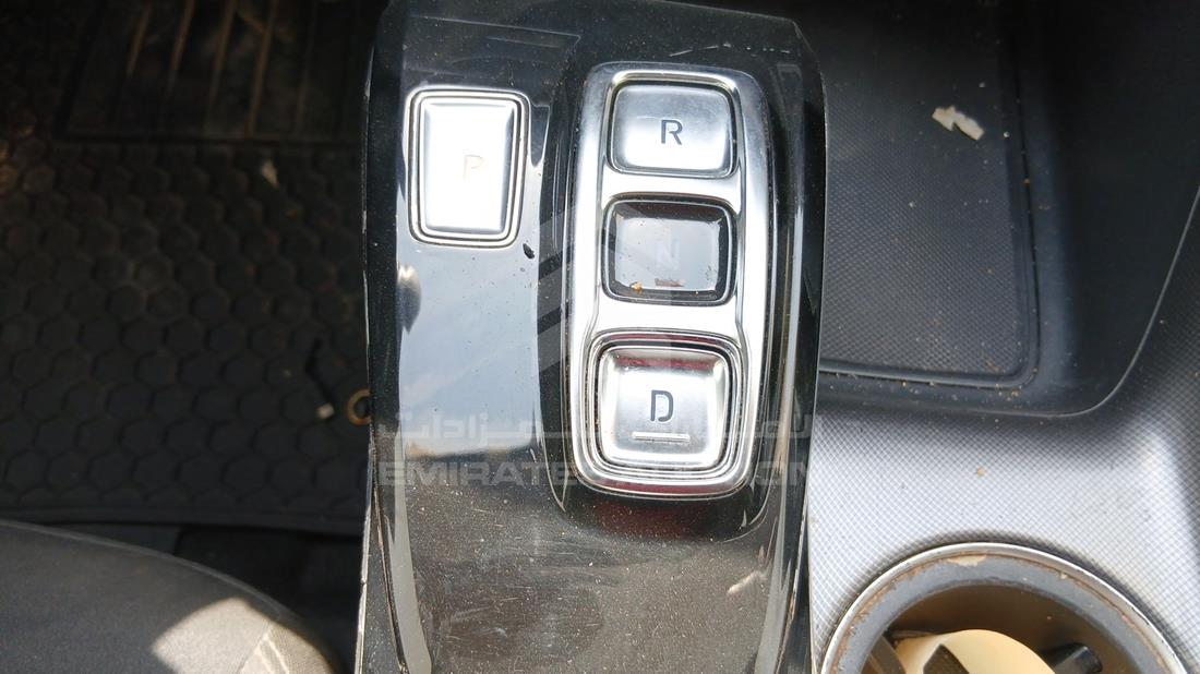 2021 Hyundai Sonata Hybrid — Gear View — Photo 18
