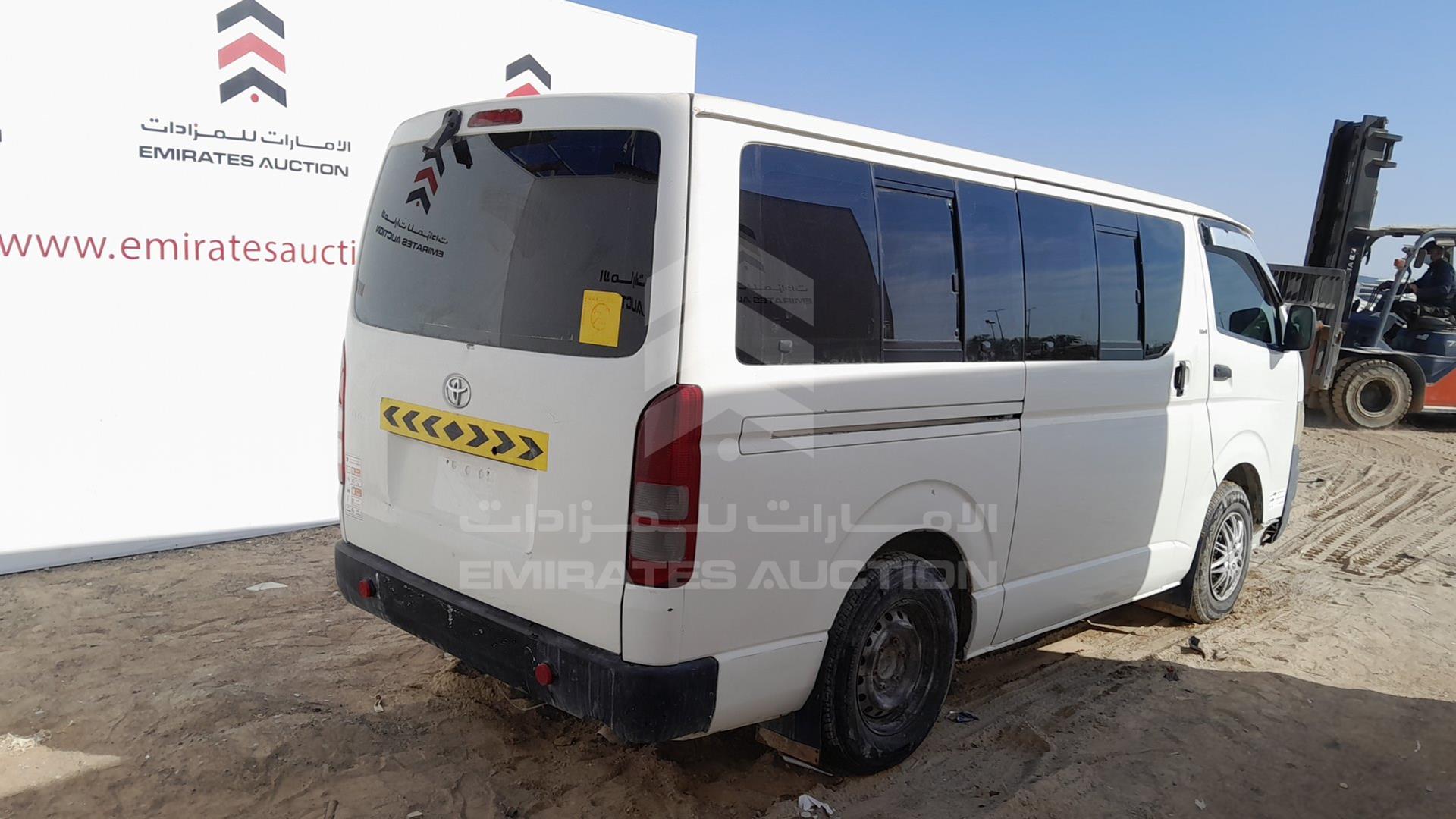 2009 TOYOTA HIACE VIN: JTGJX02P695010027
