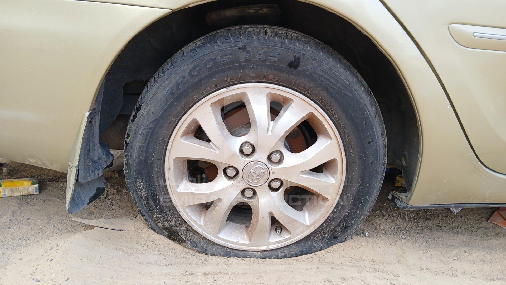 2004 TOYOTA CAMRY VIN: 6T1BF32KX4X905298