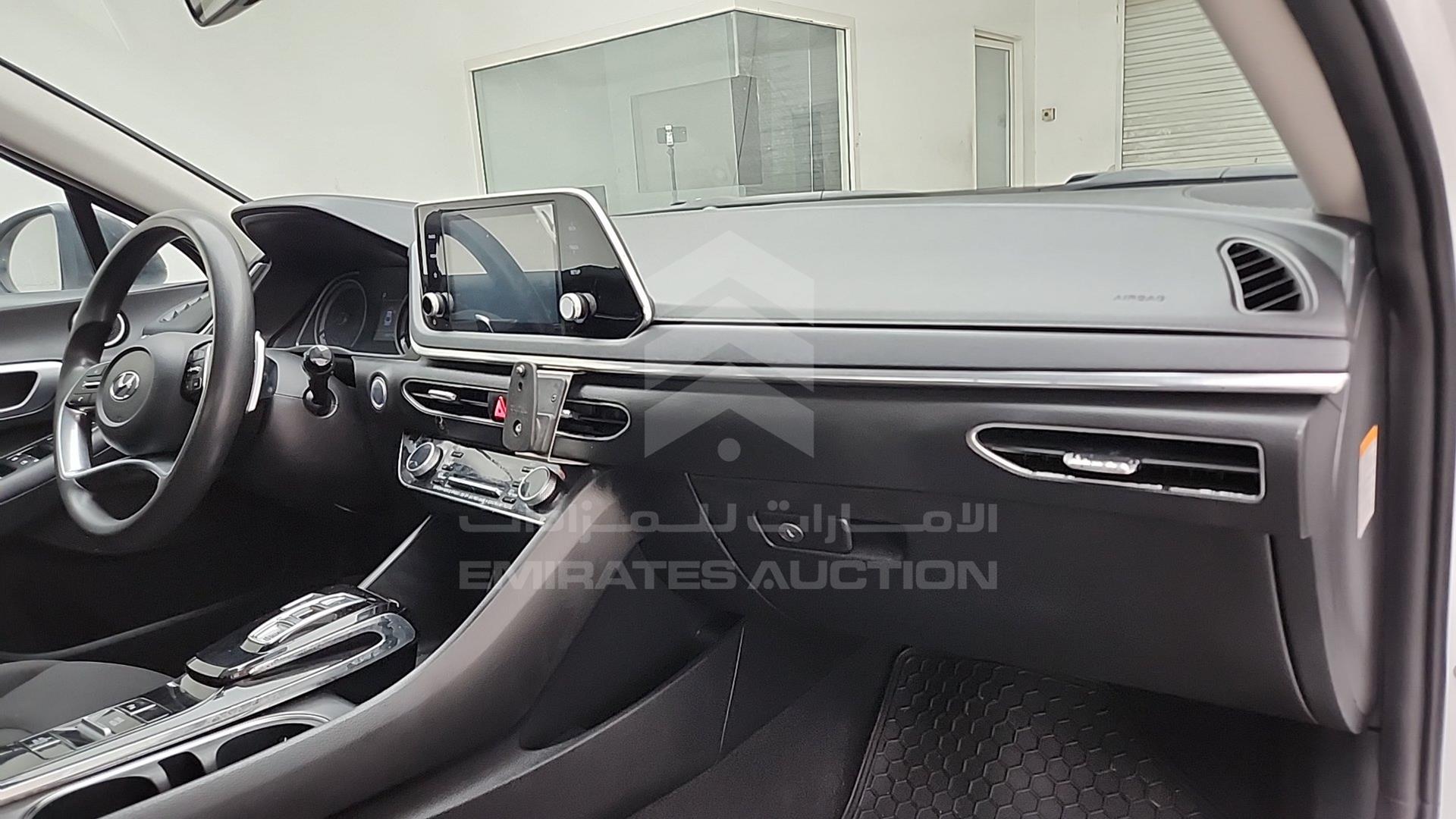 2021 HYUNDAI SONATA VIN: KMHL241J6MA014177