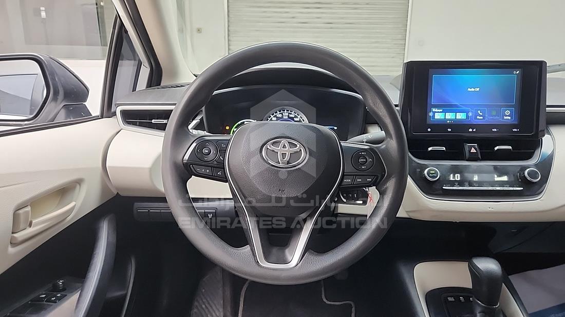 2024 Toyota Corolla — Steering & Mounted Controls — Photo 16