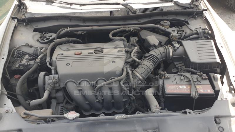 JHMCP26328C404867 Auction: EmiratesAuction Lot: 412009 JHMCP26328C404867 Honda Accord 2008 SILVER Photo 31