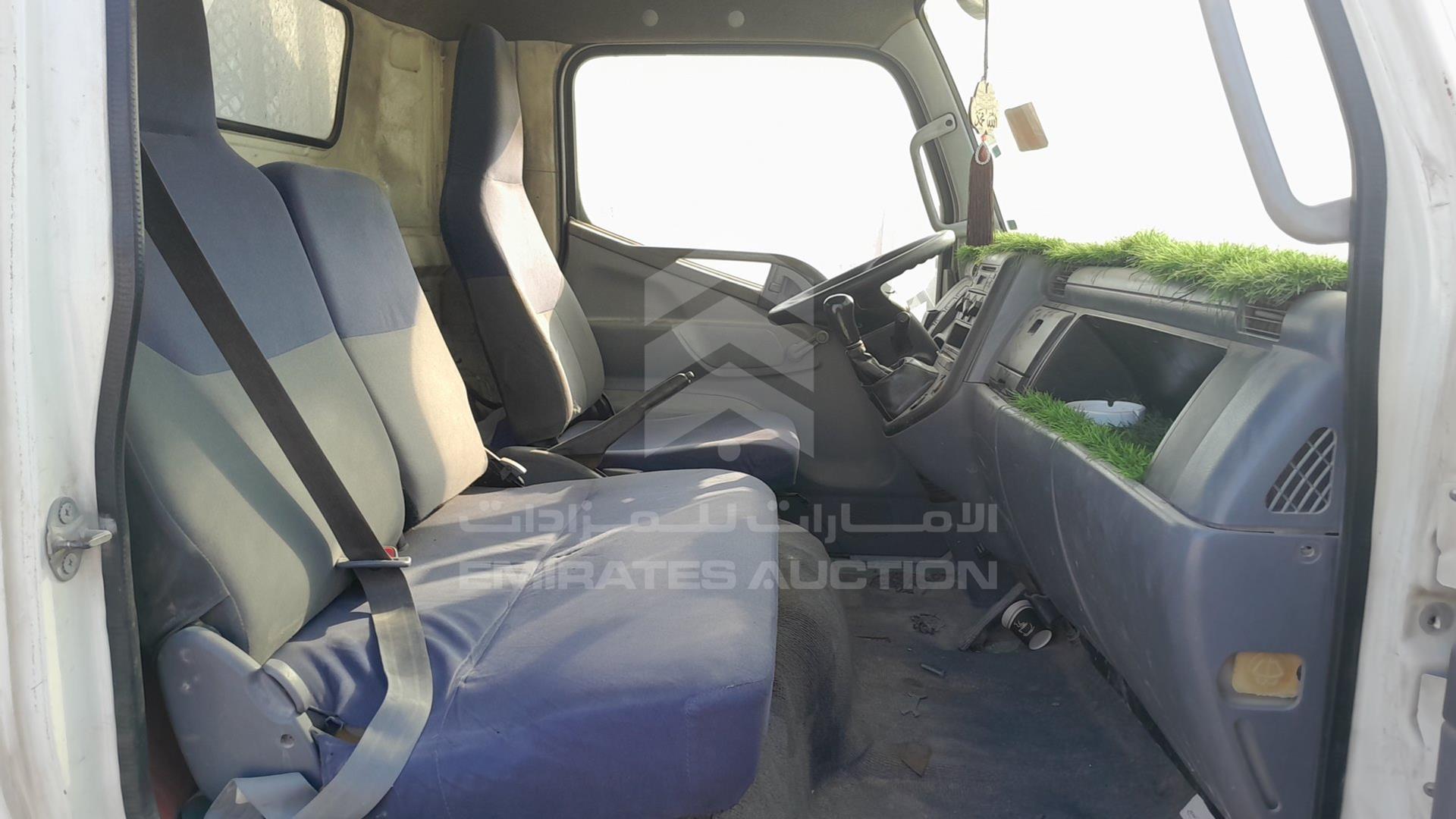 2016 MITSUBISHI CANTER VIN: JL7B6E1P8GK010793