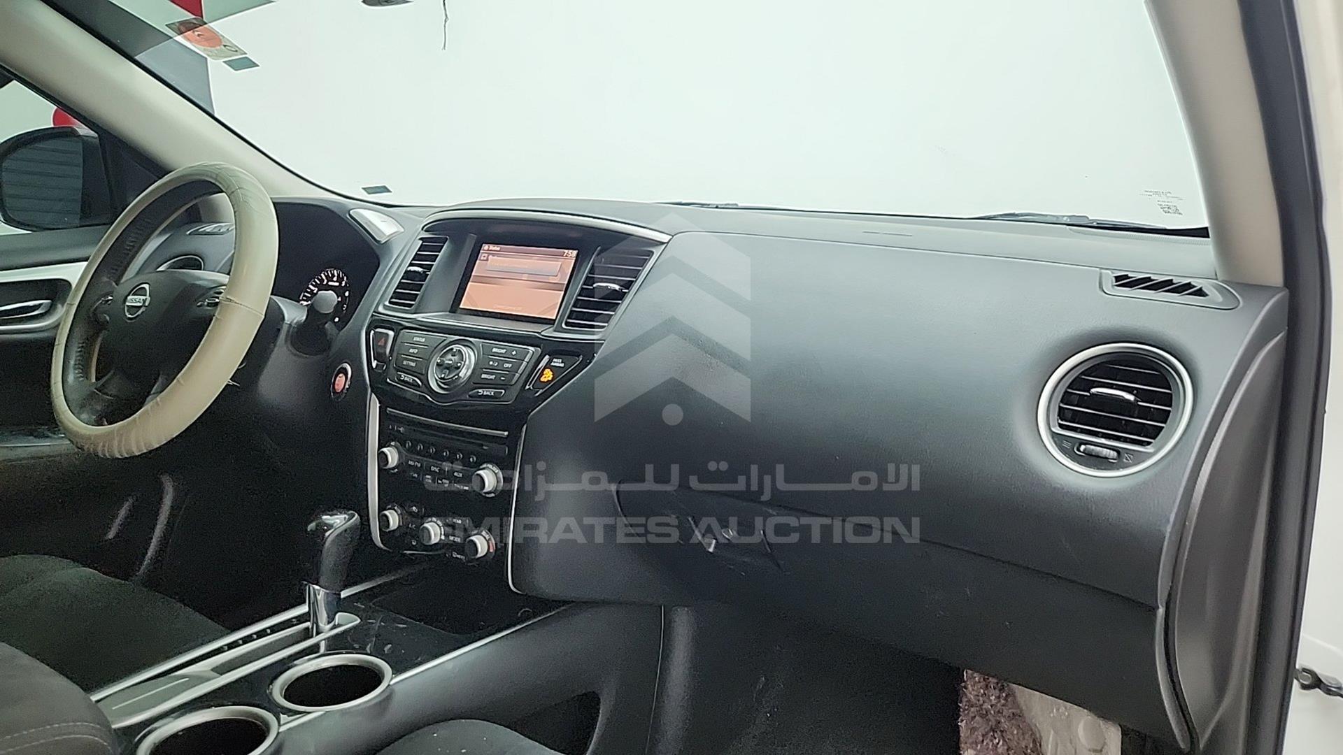 2015 NISSAN PATHFINDER VIN: 5N1AR2MN2FC708216