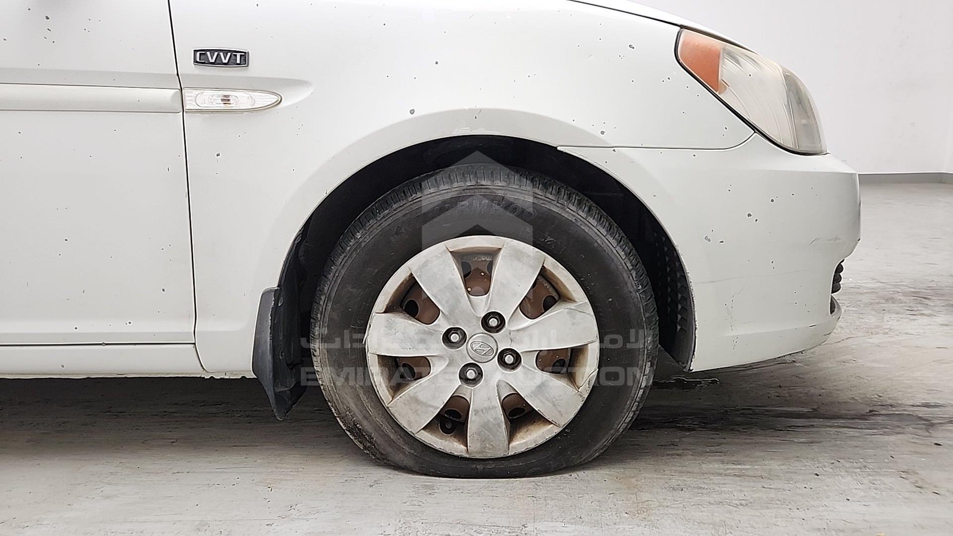 2011 HYUNDAI ACCENT VIN: KMHCM41C1BU530891