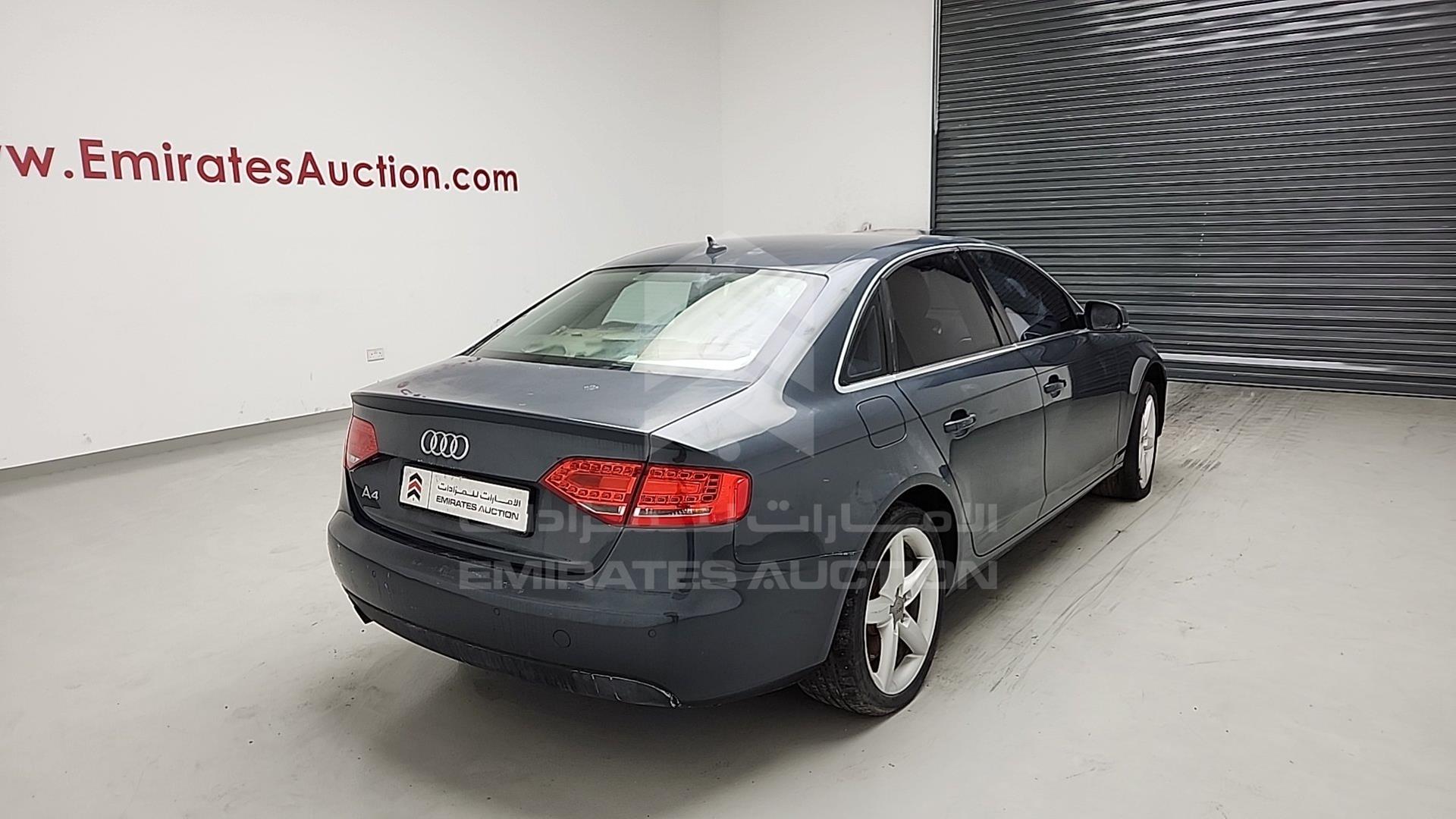 2011 AUDI A4 VIN: WAUAFC8K4BN011371