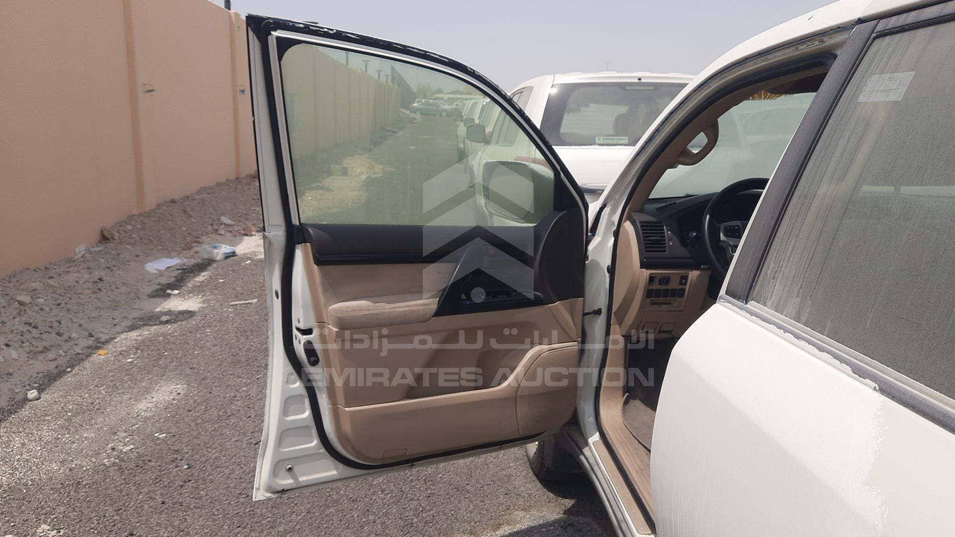 2013 TOYOTA LAND CRUISER VIN: JTMDU09J3D5072580