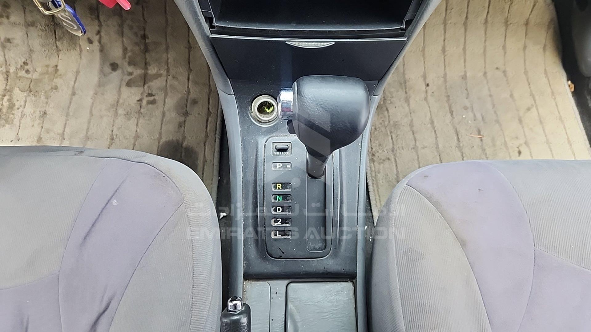 2003 TOYOTA COROLLA VIN: JTDBR23E233053674