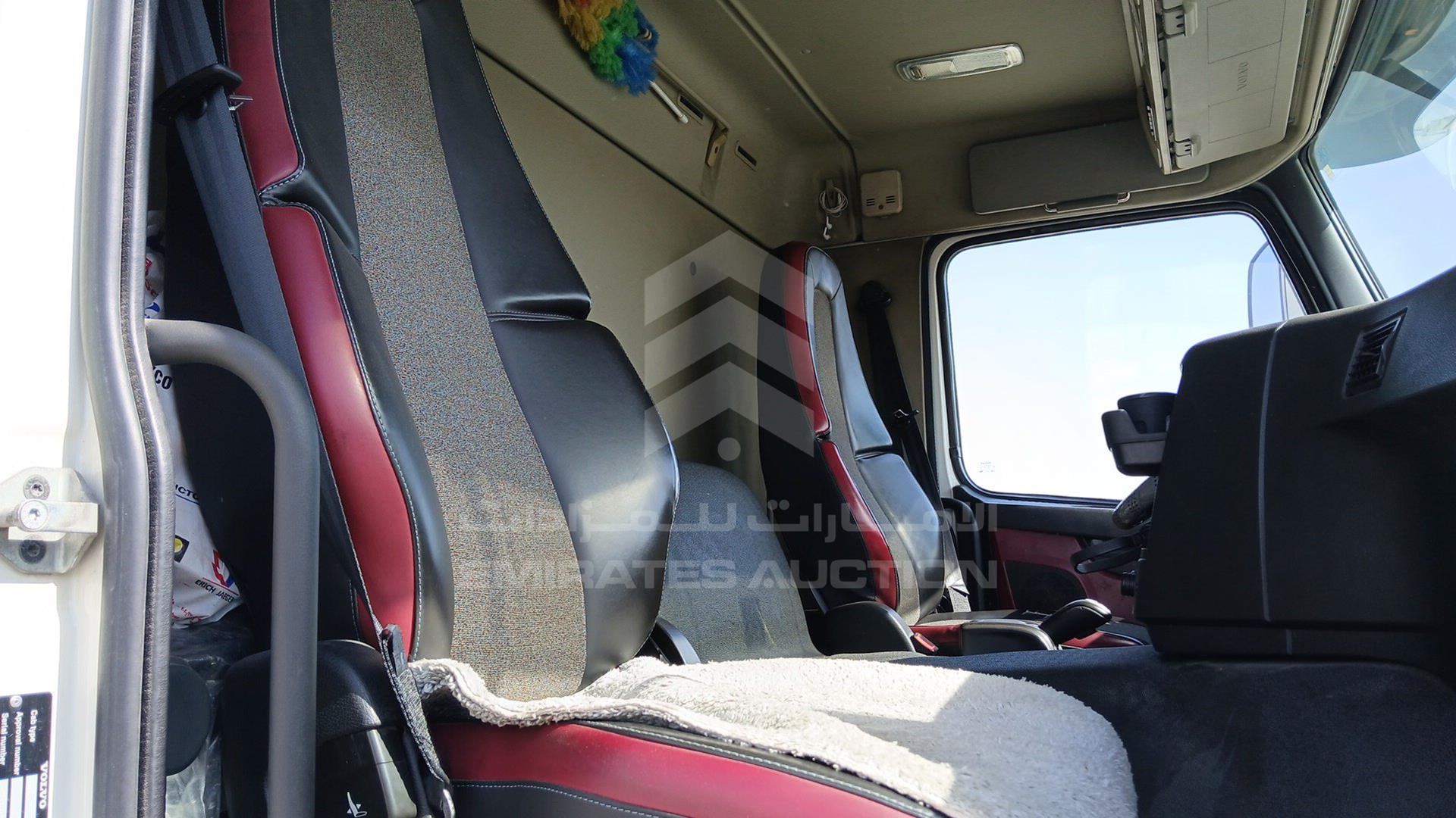 2015 VOLVO FMX 370 VIN: YV2XM30D3FA772265