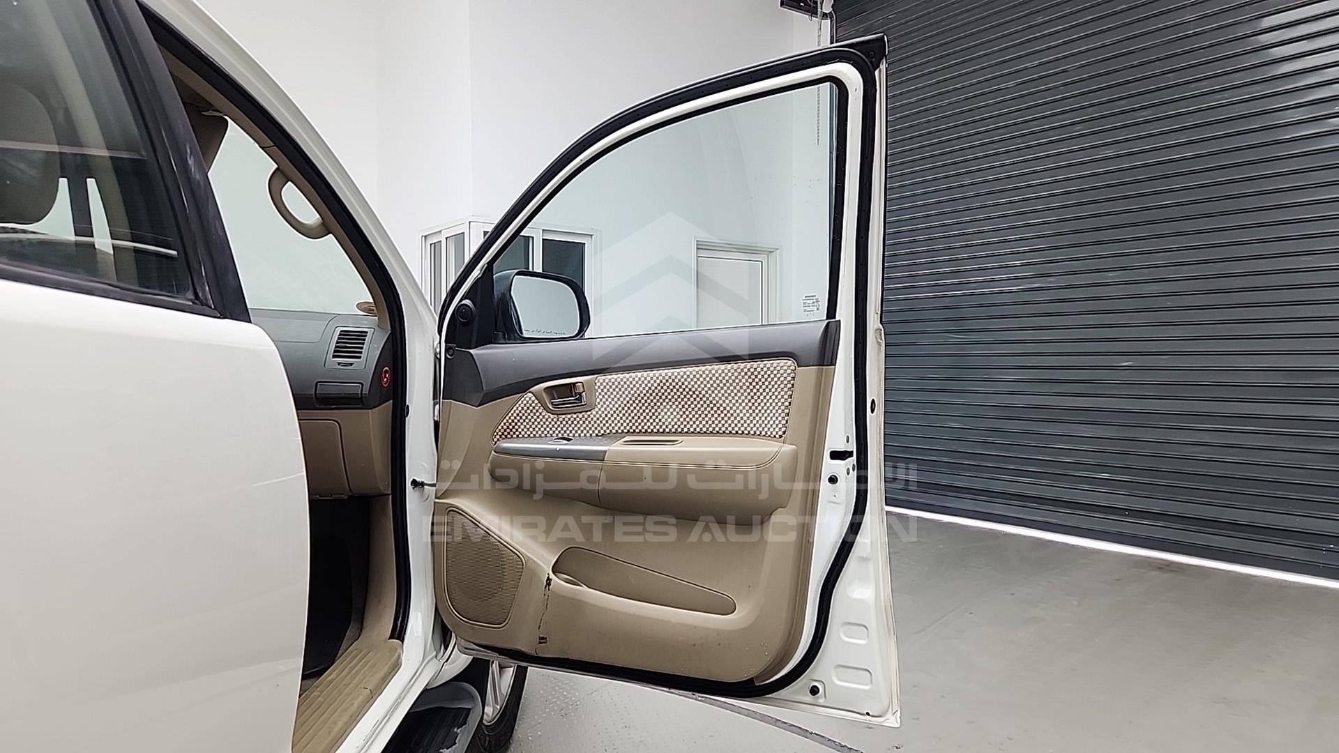 2013 TOYOTA FORTUNER VIN: MHFYX59G9D8050239