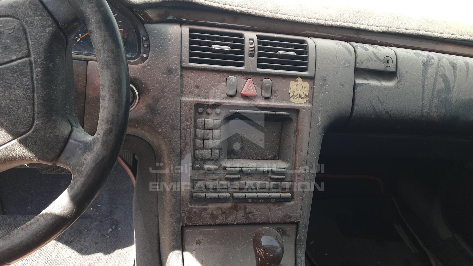1998 MERCEDES E 320 VIN: WDB2100821X007897