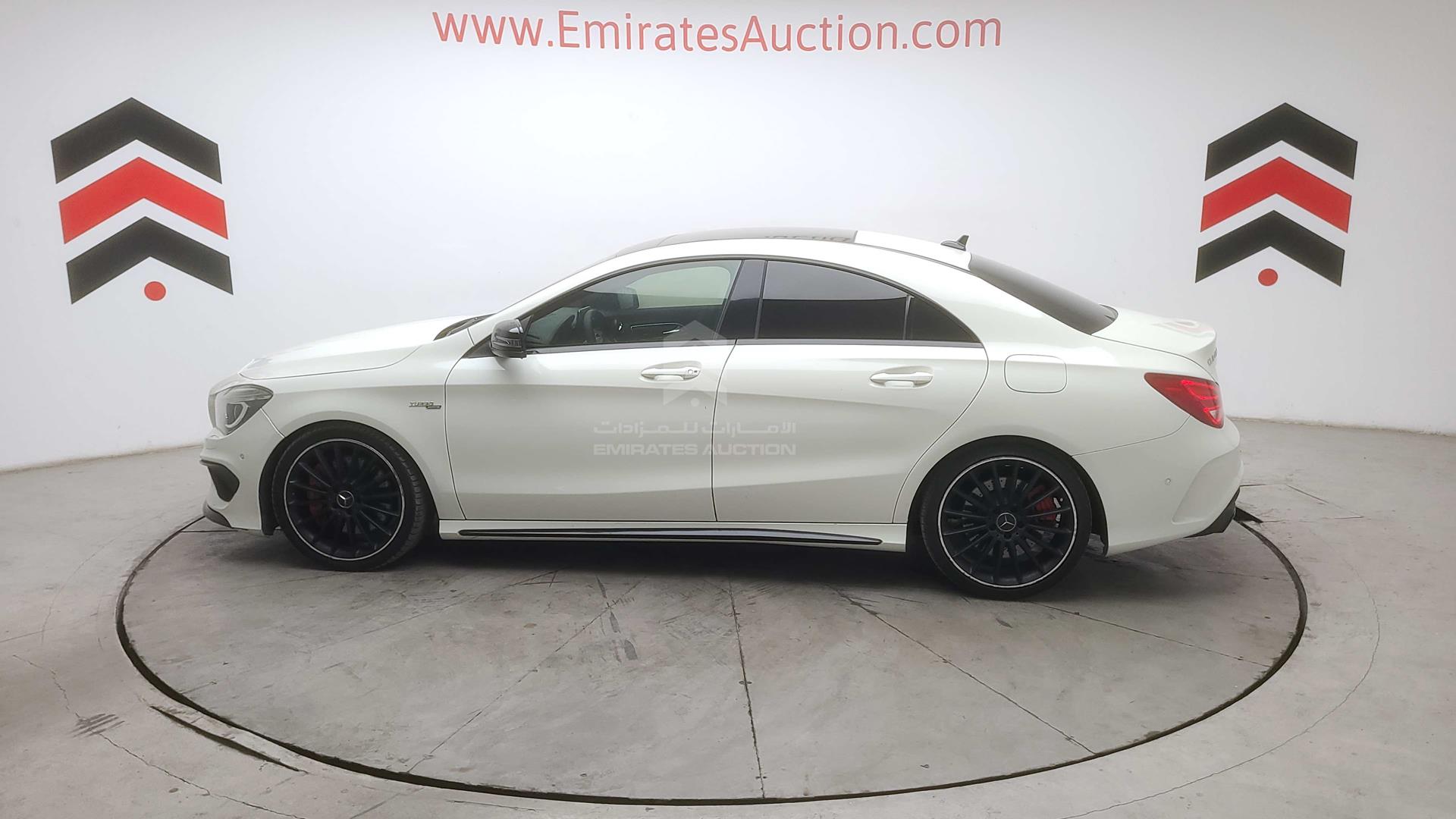 2015 MERCEDES CLA 45 VIN: WDDSJ5CB7FN219197