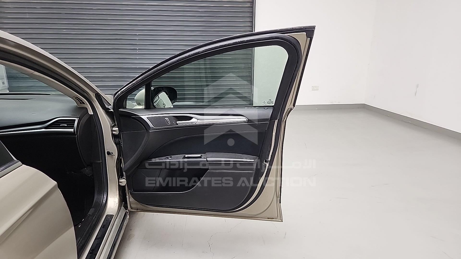 2015 FORD FUSION VIN: 3FA6P0H75FR101329