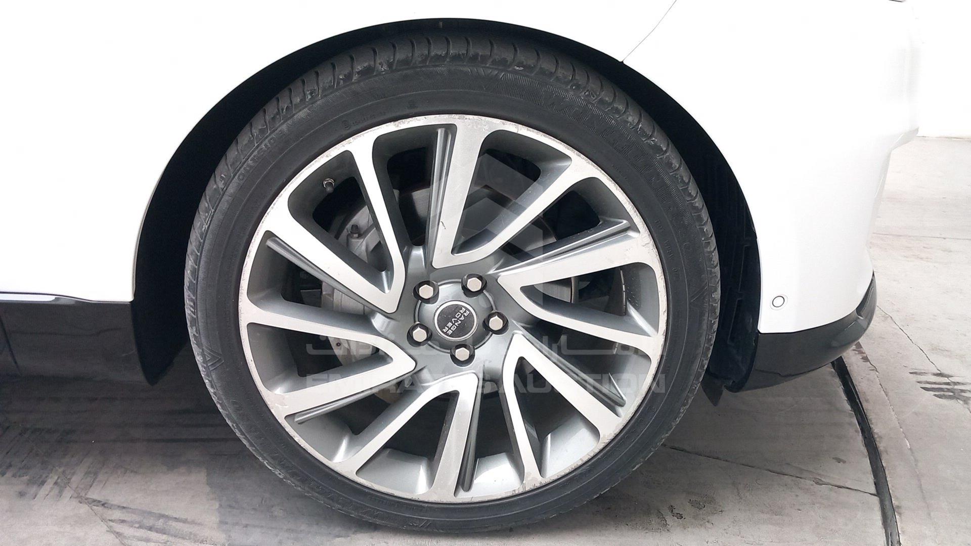 2018 RANGE ROVER SPORT VIN: SALWR2RV5JA193972