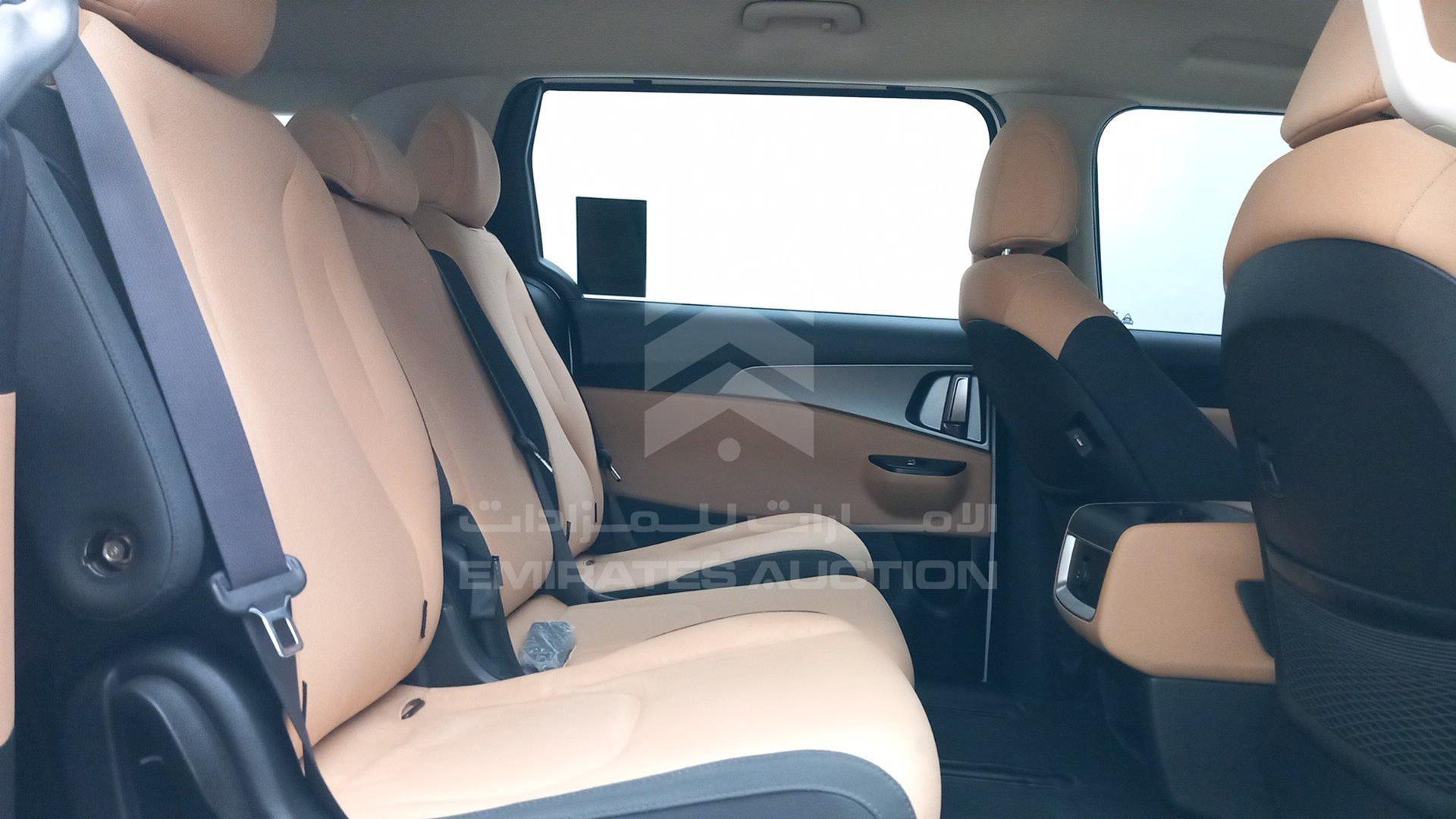 2021 KIA CARNIVAL VIN: KNANC8141M6049821