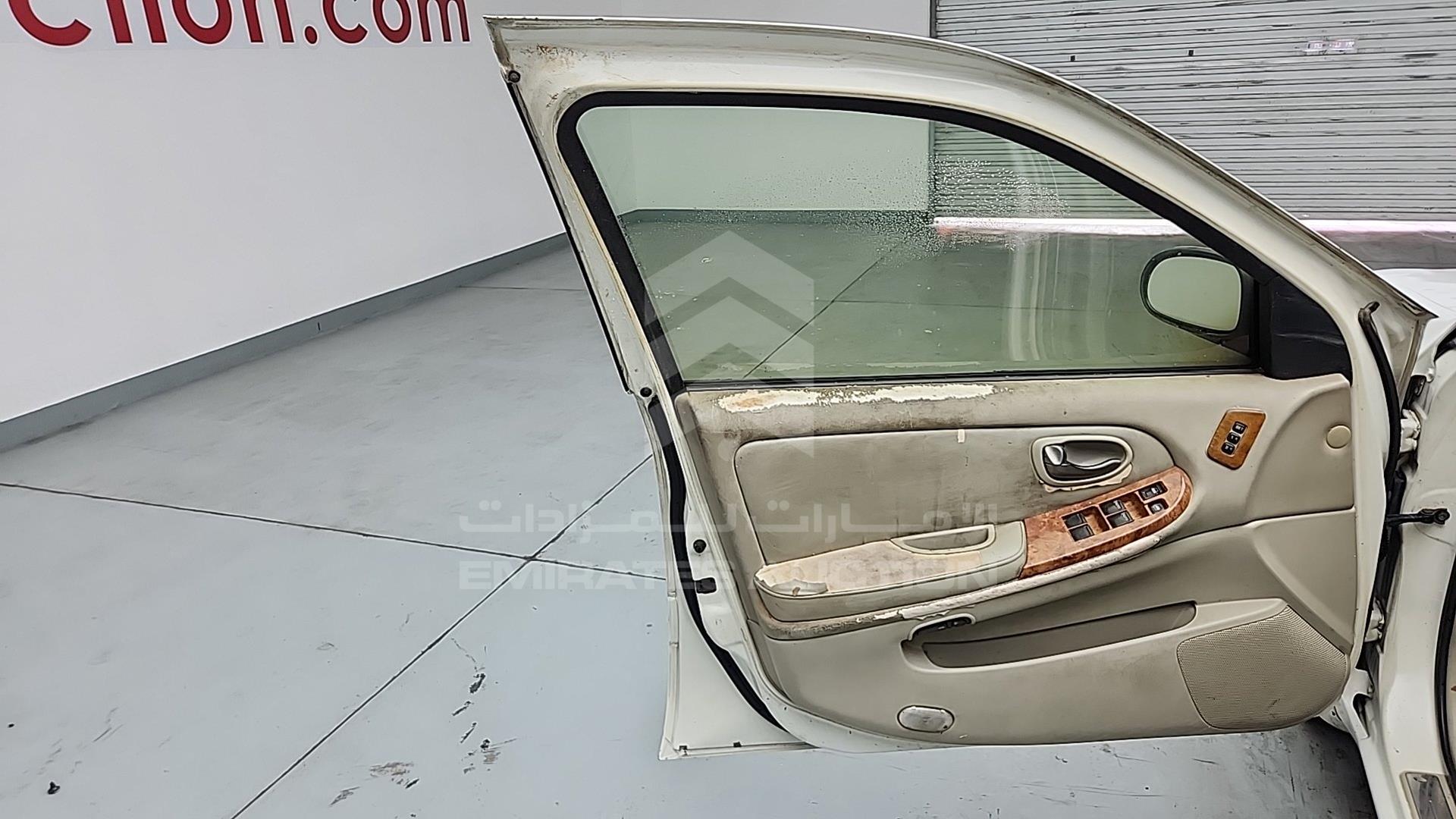 2002 INFINITI --- VIN: JNKDA31A52T022082